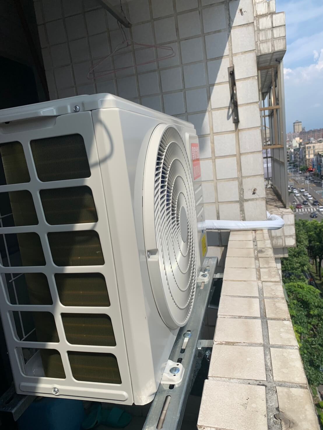 左營區徐小姐更換新冷氣，立刻修專業施工安心有保障的第2張圖片